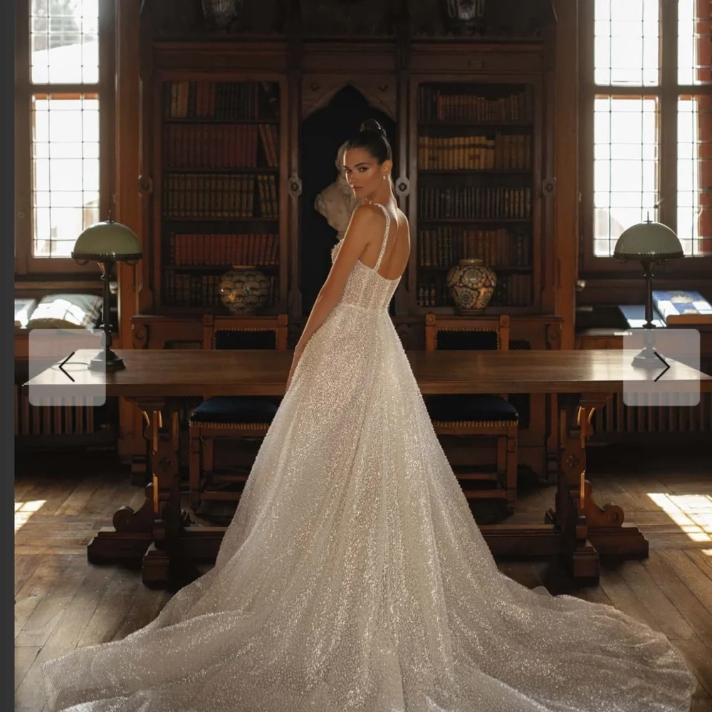 Berta wedding gown! Pearls and sparkles! - Picture 3 of 5